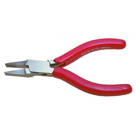 Pliers With Flat Knurled Jaws