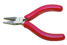 Plier With Flat "Dumont" Jaws